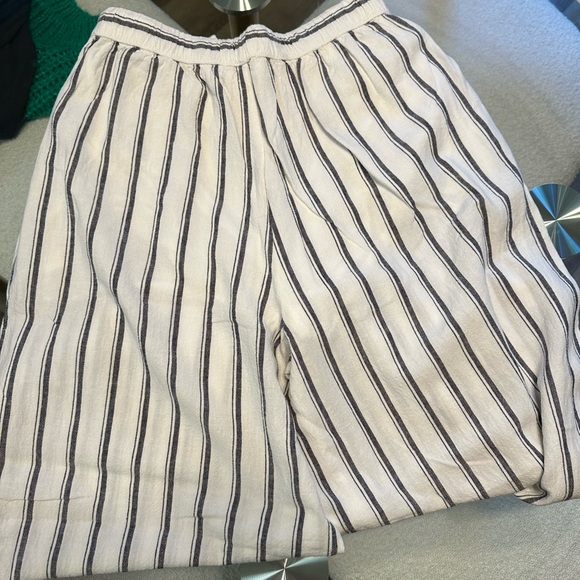 Striped Splendid Linen Pant - Picture 3 of 5